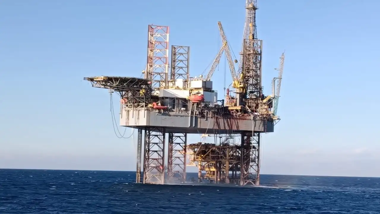 زيادة إنتاج مصر من النفط في خليج السويس 10 آلاف برميل يوميًا